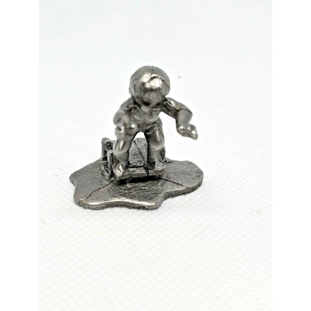 Vintage #33 Pewter Boy Diving Off Pier Mini Collectible Figurine Home Décor